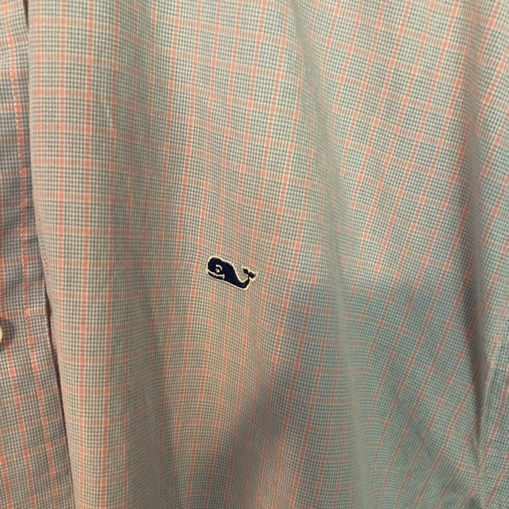 Vineyard Vines Button Down Medium - image 2